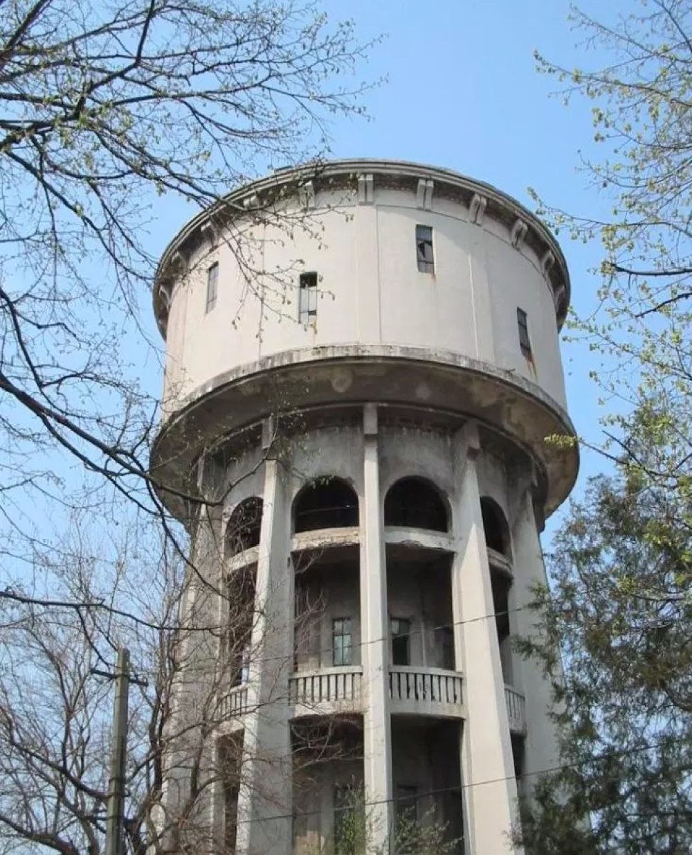 Водната кула в Турну Мъгуреле